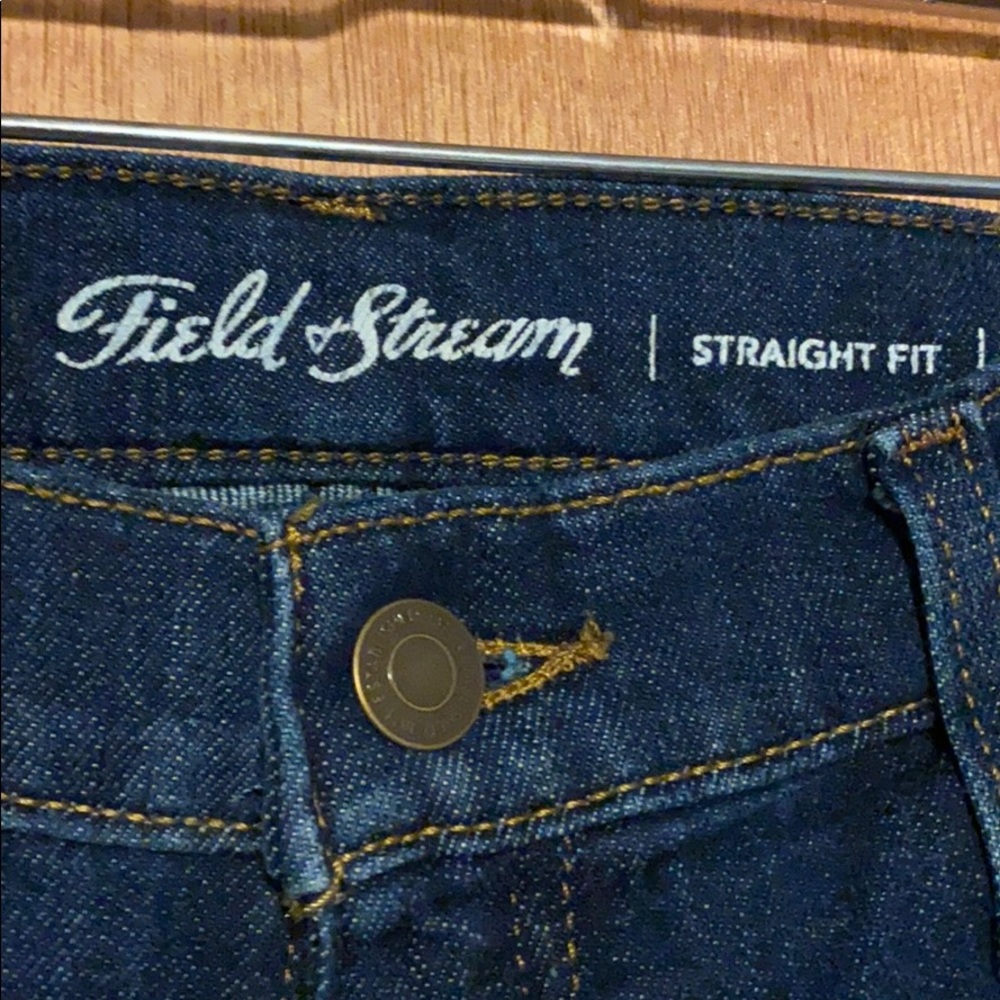 Women’s straight leg Field and Stream dark wash